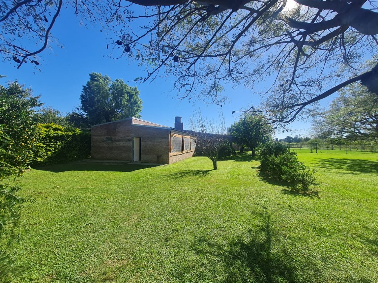 CASA 3 DORMITORIOS SOBRE TERRENO DE GRANDES DIMENSIONES