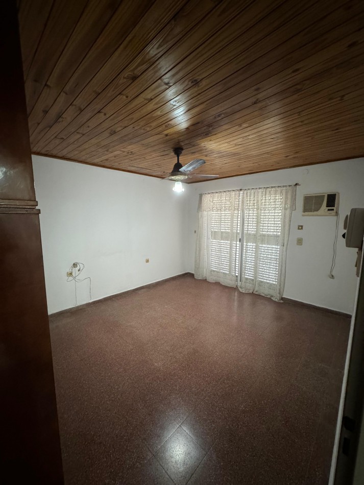 ALQUILER CASA CENTRICA PLANTA ALTA 3 DORMITORIOS