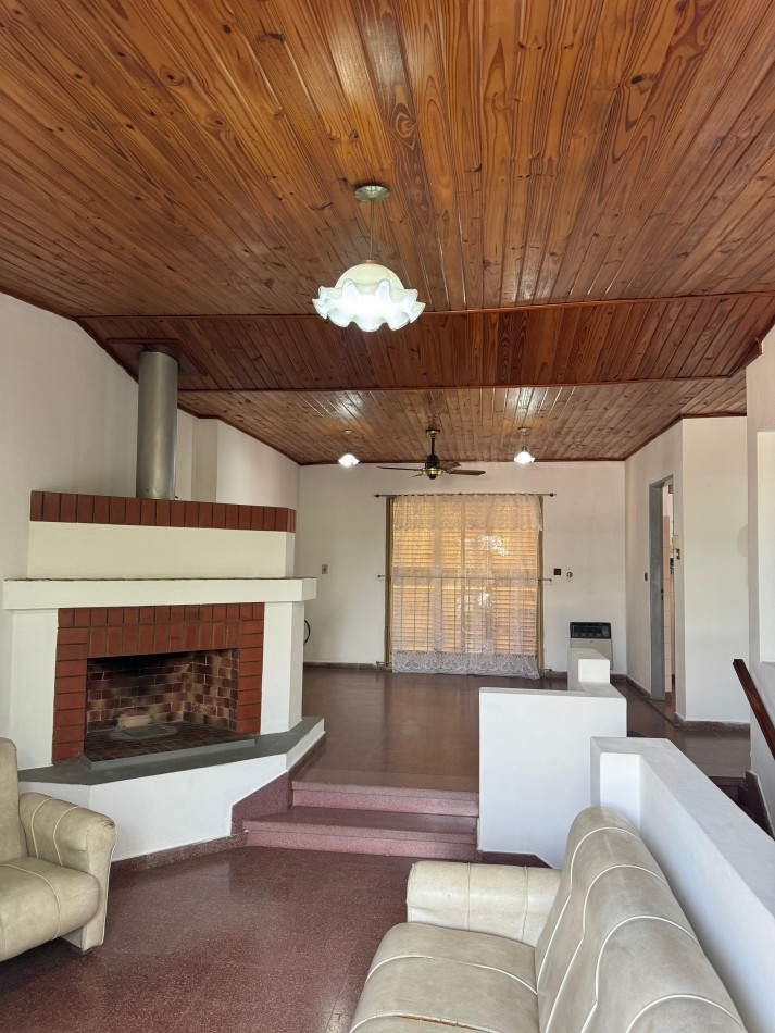 ALQUILER CASA CENTRICA PLANTA ALTA 3 DORMITORIOS