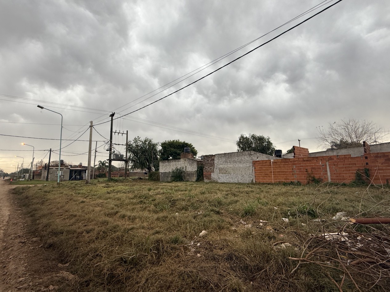 TERRENO EN ESQUINA ZONA FABRICA NESTLE-PURINA - SANTO TOME