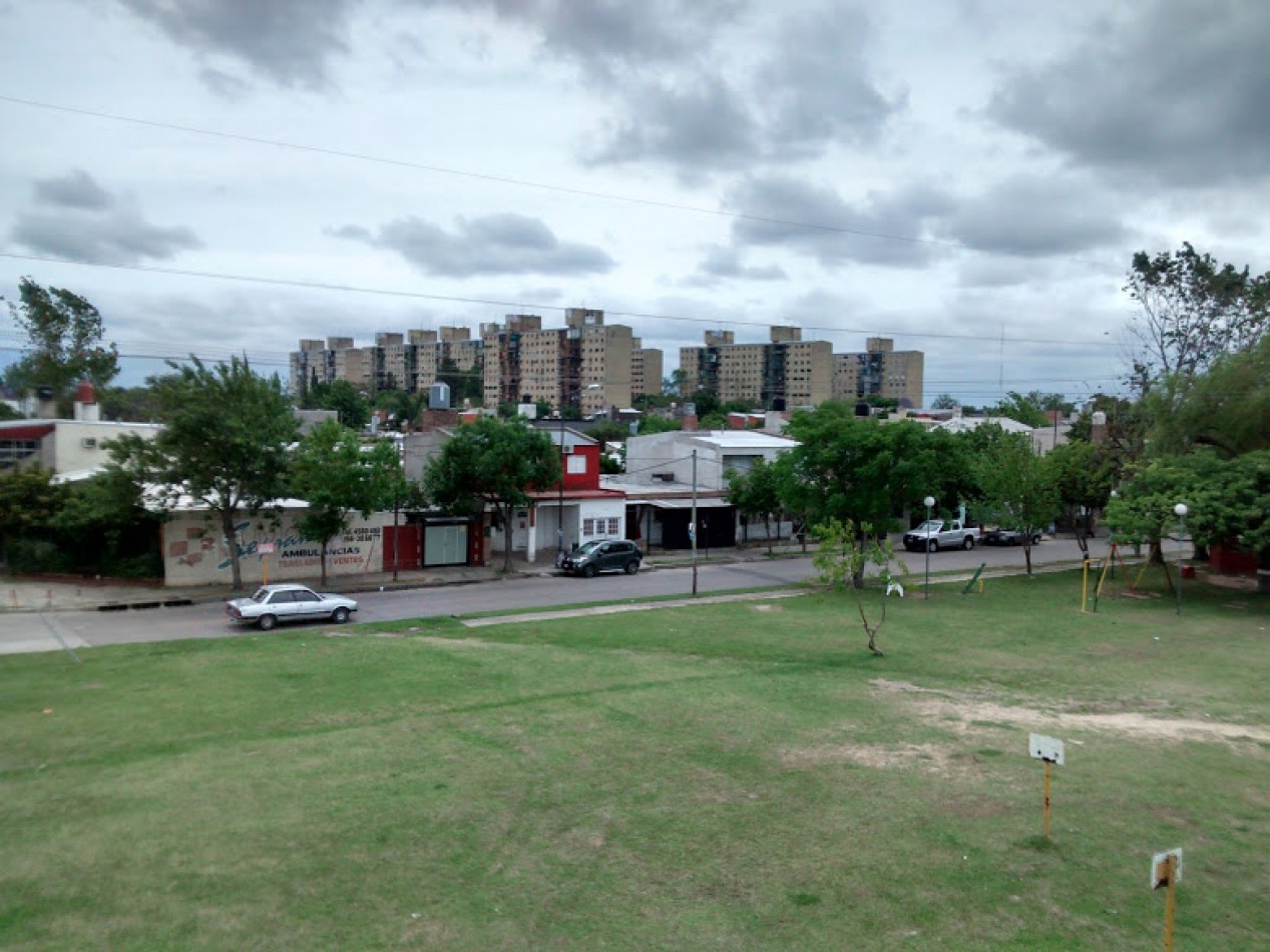 DEPARTAMENTO PISO ALTO BARRIO EL POZO