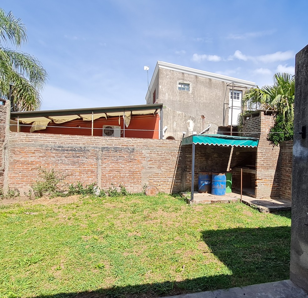 VENTA CASA 2 PLANTAS ZONA ESCUELA SECUNDARIA 340