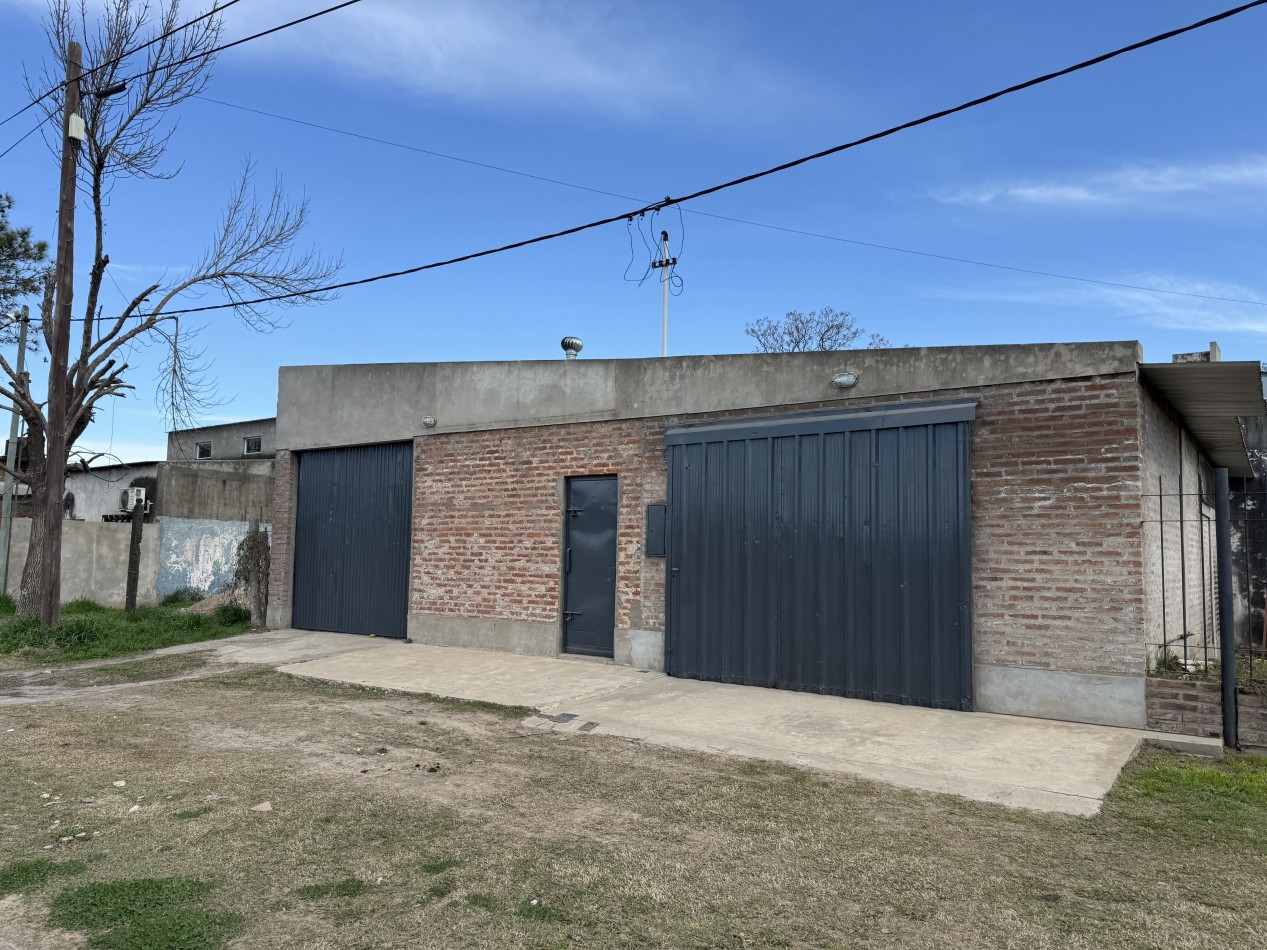 GALPON CON OFICINA Y BAÑO