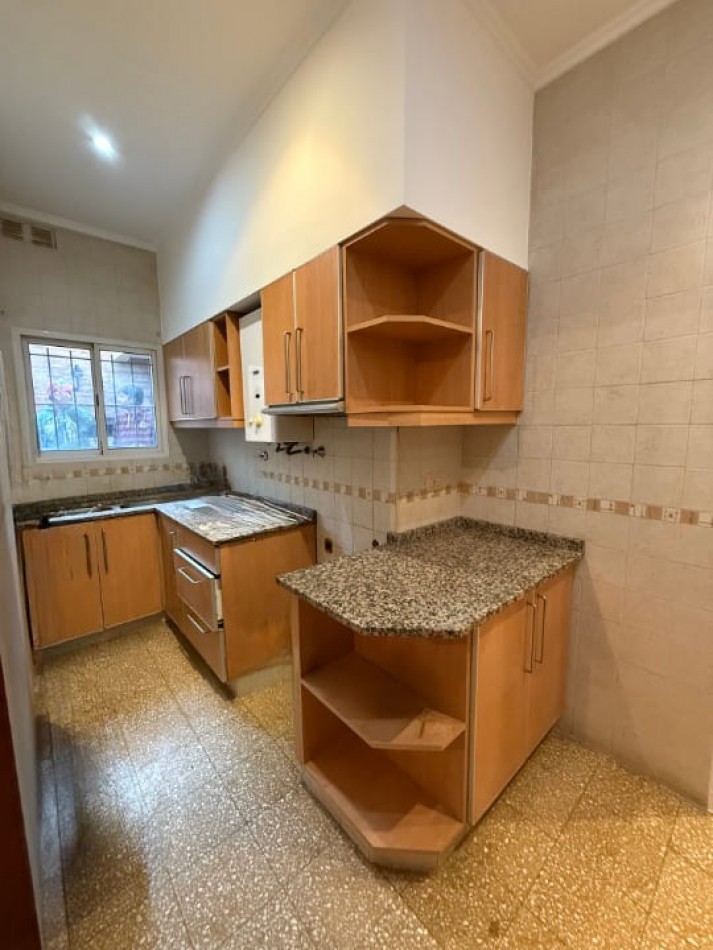 ALQUILER CASA CENTRICA 3 DORMITORIOS