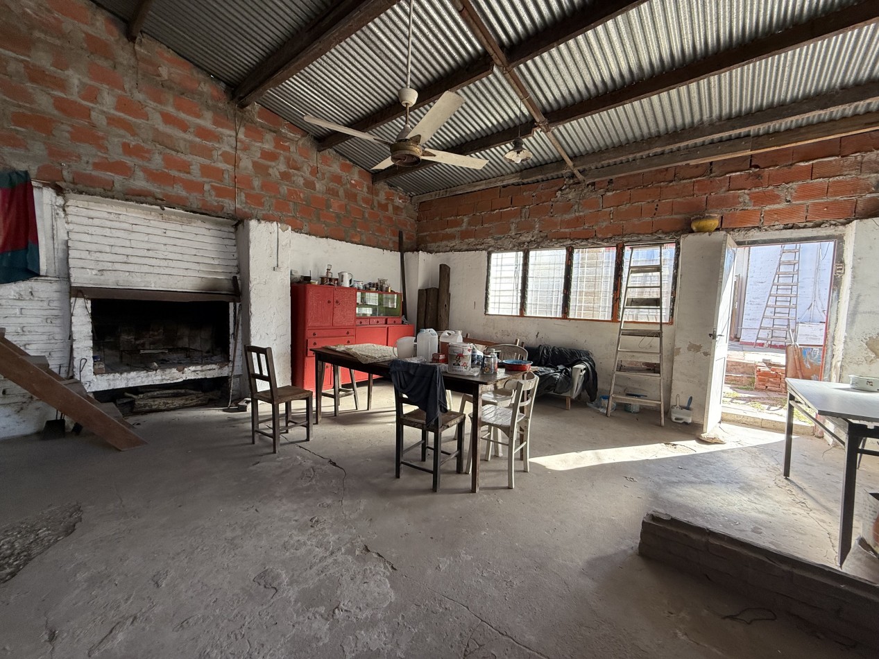 QUINTA SAUCE VIEJO A 70 MTS DEL RIO Y  250 RUTA 11