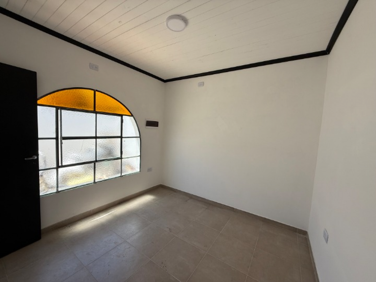 ALQUILER DPTO INTERNO 1 DORMITORIO A PASOS DE AV 7 DE MARZO