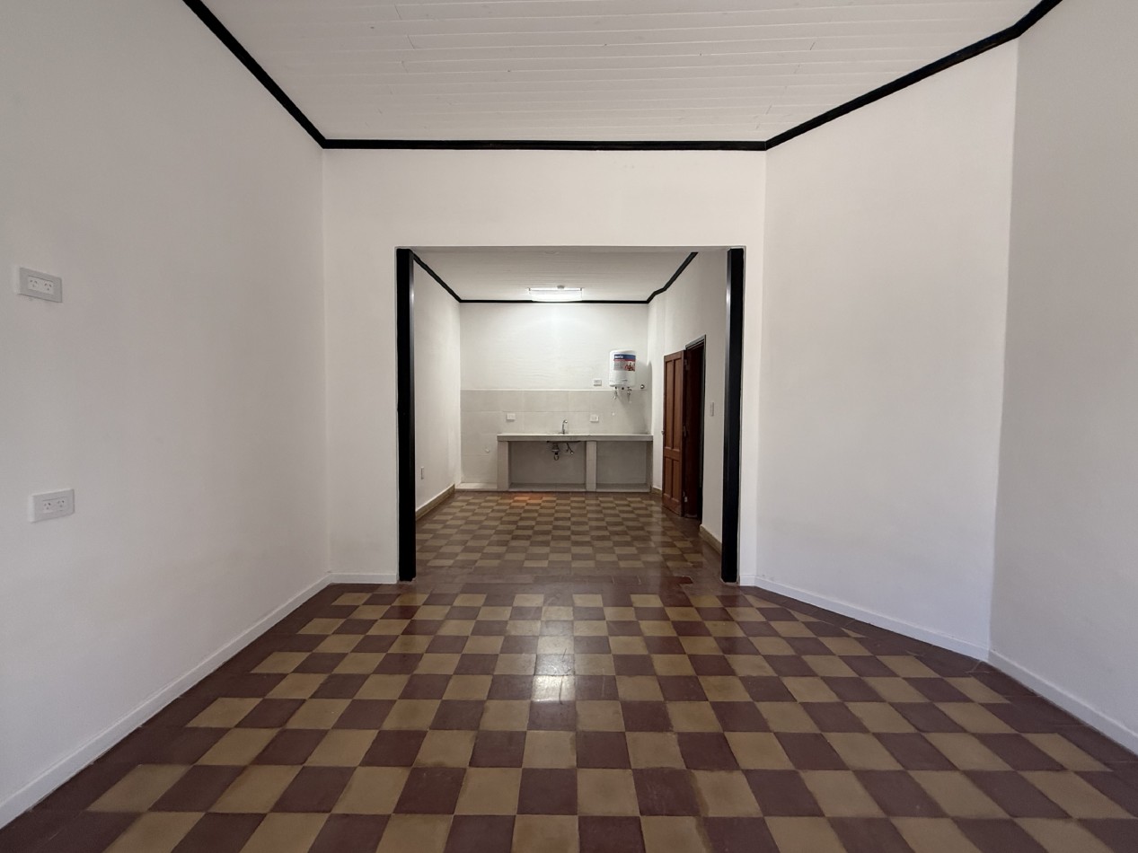 ALQUILER DPTO PLANTA BAJA A PASOS DE AV 7 DE MARZO