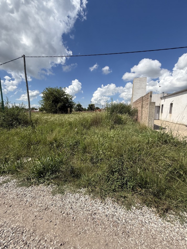 TERRENO A LA VENTA A 100 MTS DE AV. RICHIERI