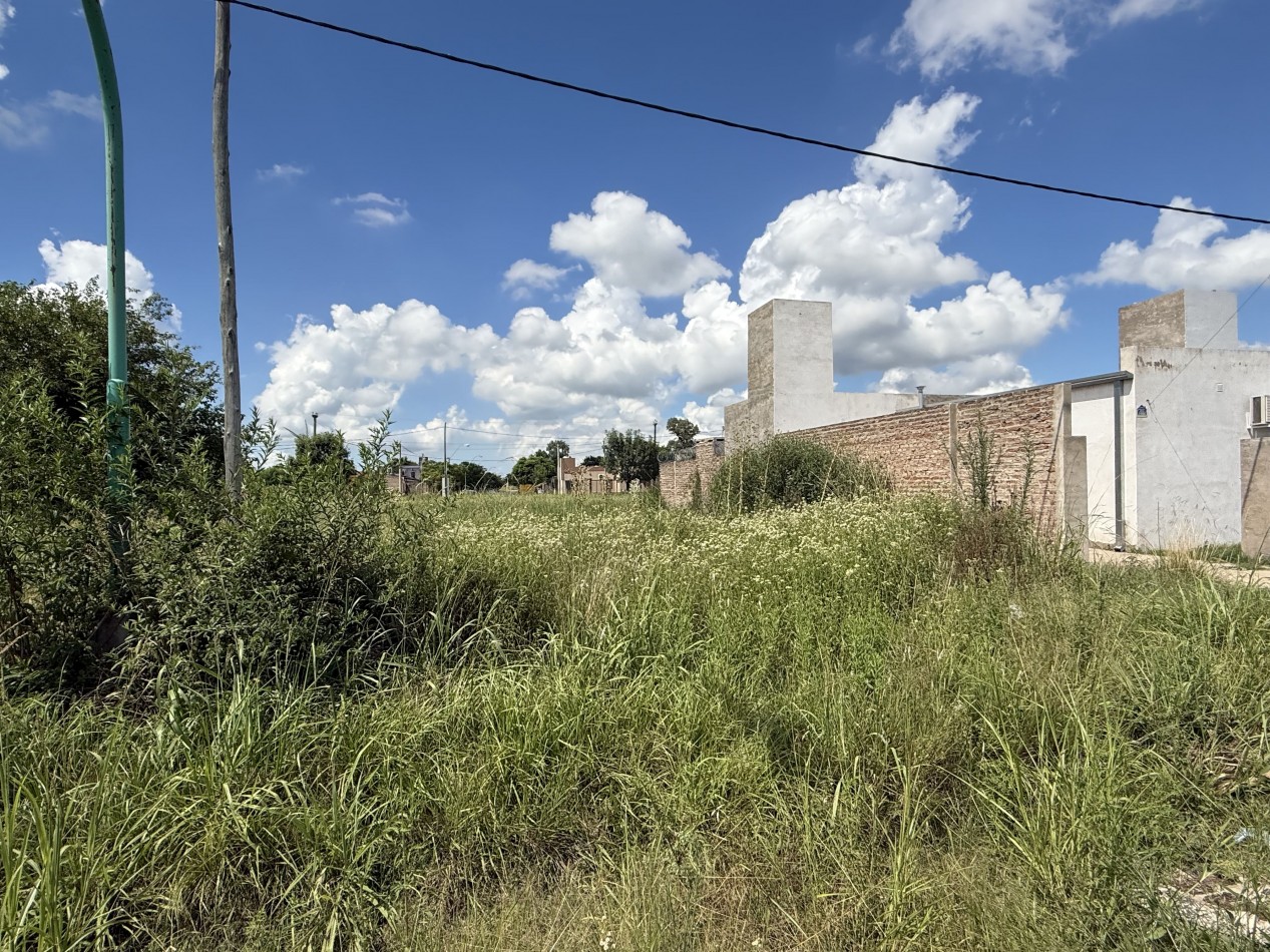 TERRENO A LA VENTA A 100 MTS DE AV. RICHIERI