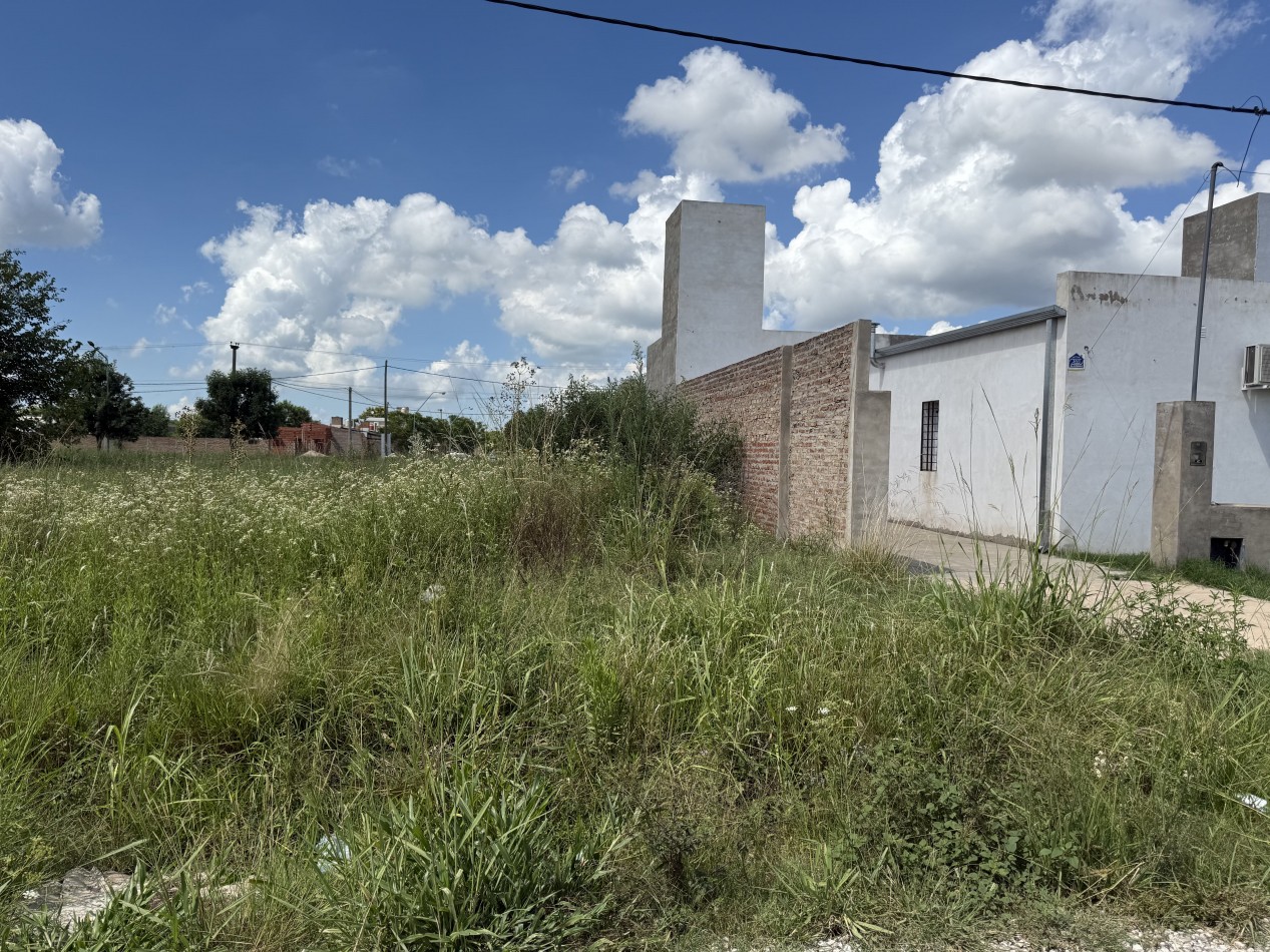 TERRENO A LA VENTA A 100 MTS DE AV. RICHIERI