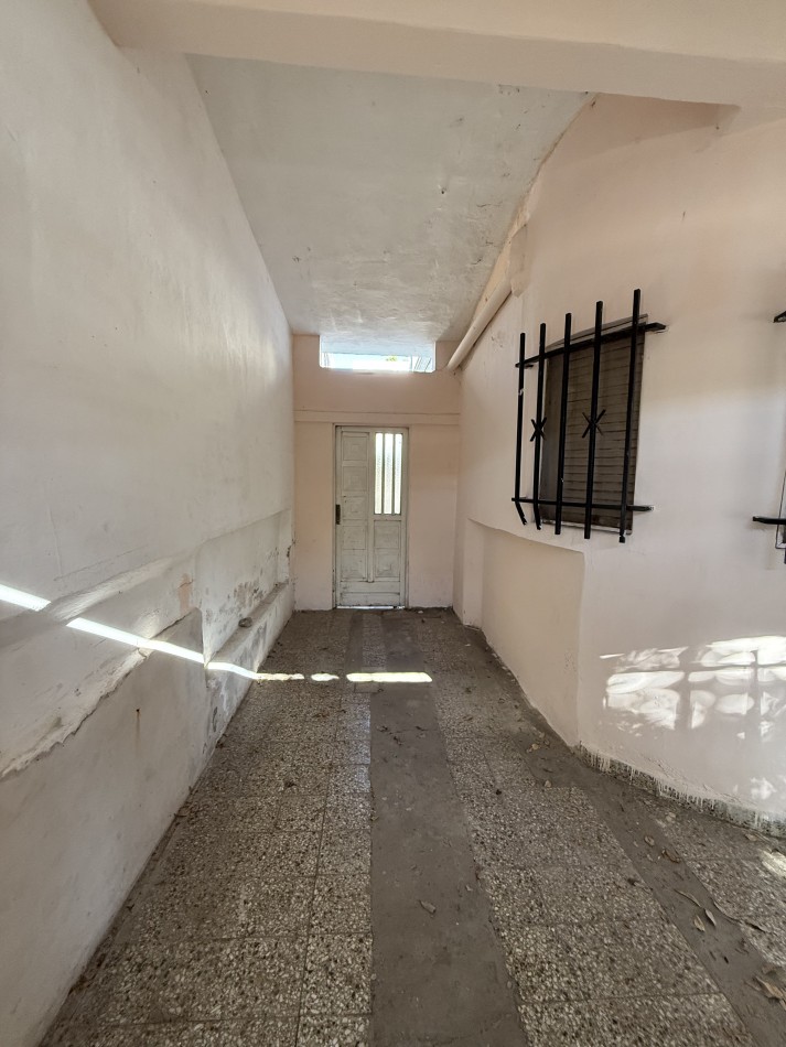 CASA A MTS DE PLAZA PRINCIPAL Y COSTANERA SANTOTOMECINA