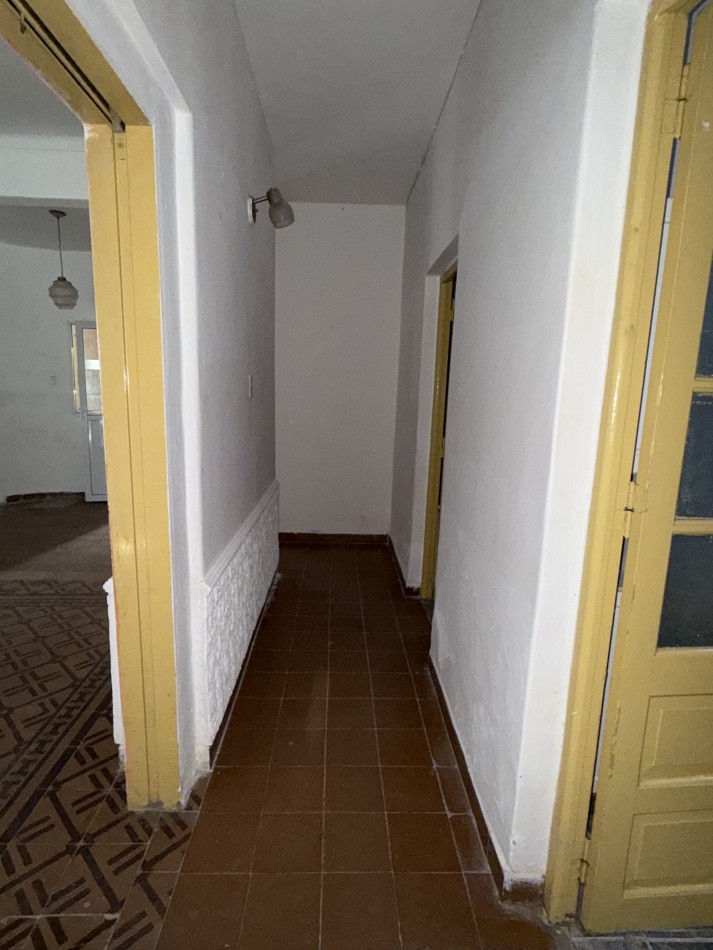 CASA A MTS DE PLAZA PRINCIPAL Y COSTANERA SANTOTOMECINA