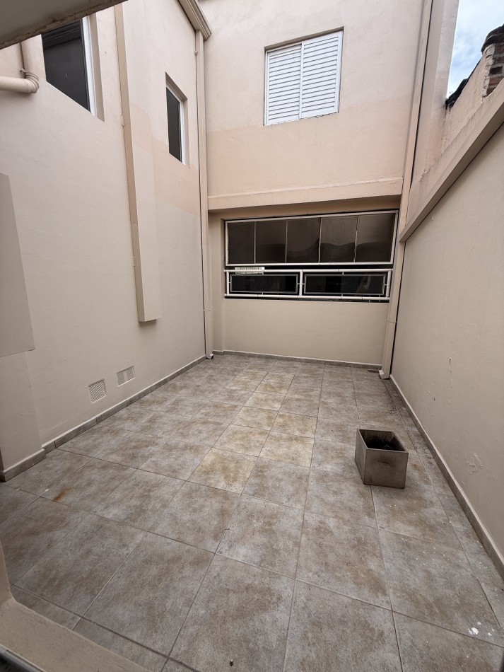 ALQUIER DPTO 1 DORMITORIO PLANTA BAJA ZONA PLAZA LIBERTAD SANTO TOME