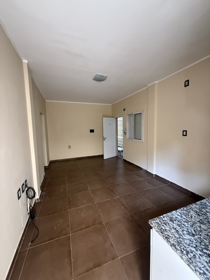 ALQUIER DPTO 1 DORMITORIO PLANTA BAJA ZONA PLAZA LIBERTAD SANTO TOME