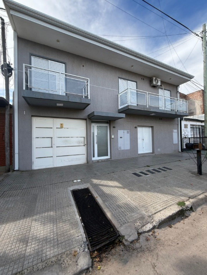 ALQUILER DPTO EN PLANTA ALTA ZONA PLAZA LIBERTAD SANTO TOME