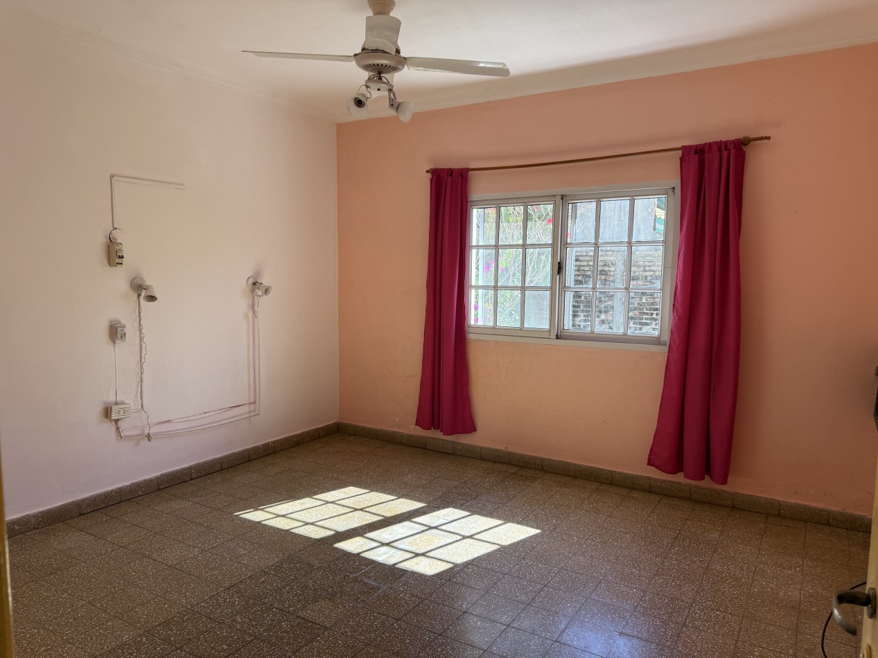 CASA INTERNA 3 DORMITORIOS ZONA PLAZA PRINCIPAL SANTO TOME