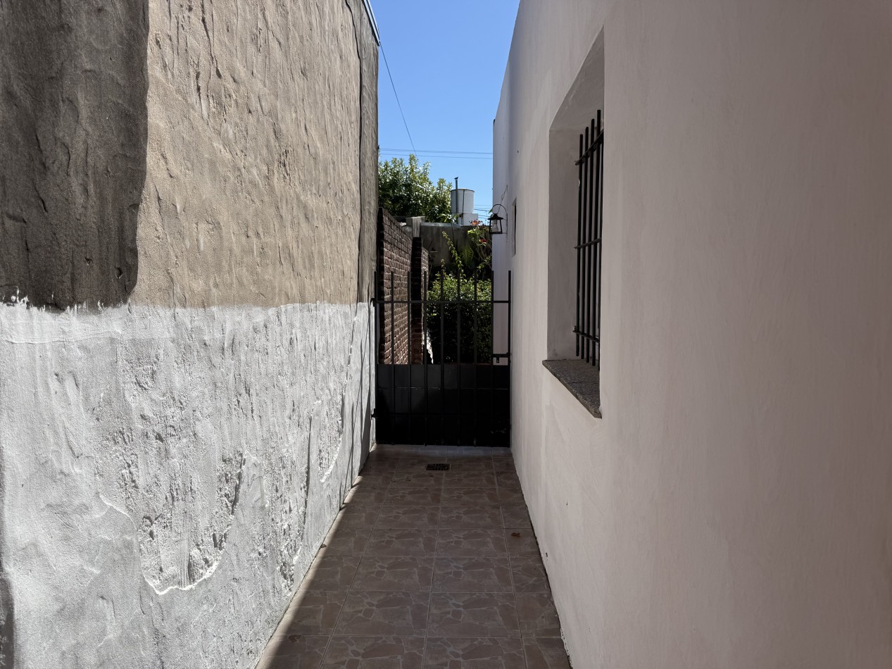 CASA INTERNA 3 DORMITORIOS ZONA PLAZA PRINCIPAL SANTO TOME