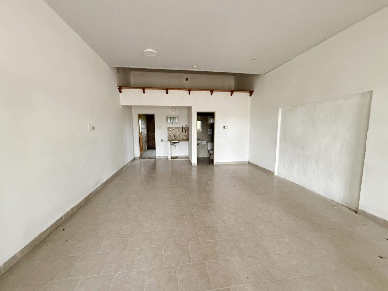 COMPLEJO COMERCIAL SOBRE RUTA N° 1 - CAYASTA, SANTA FE