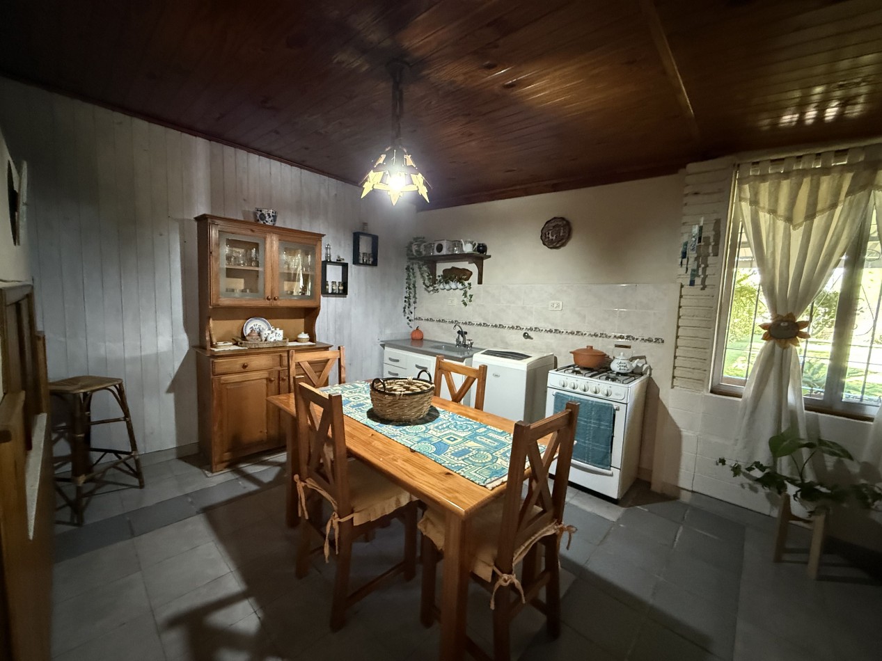 CASA CON GRAN PARQUIZADO ZONA SUR SANTO TOME 