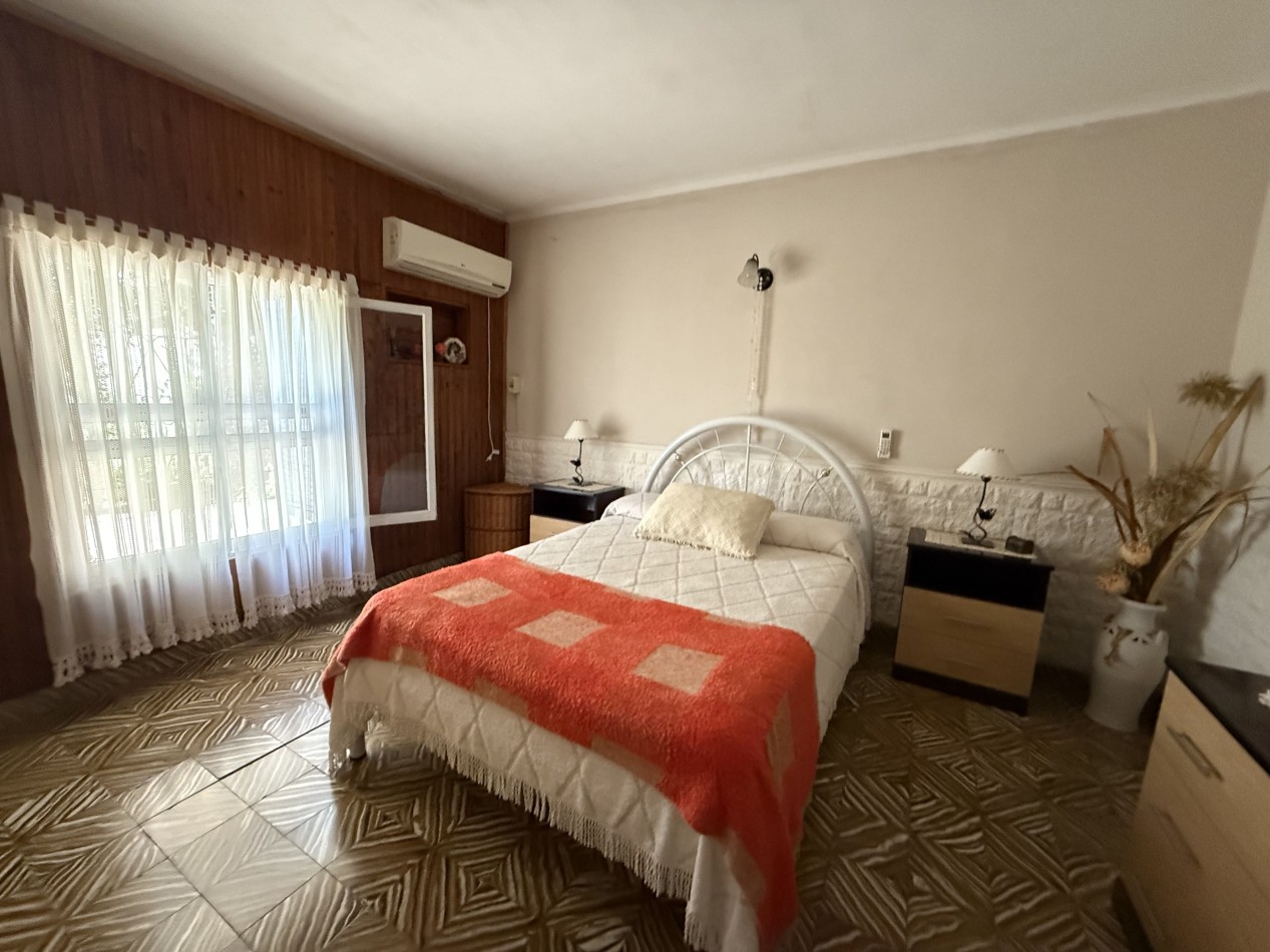 CASA CON GRAN PARQUIZADO ZONA SUR SANTO TOME 