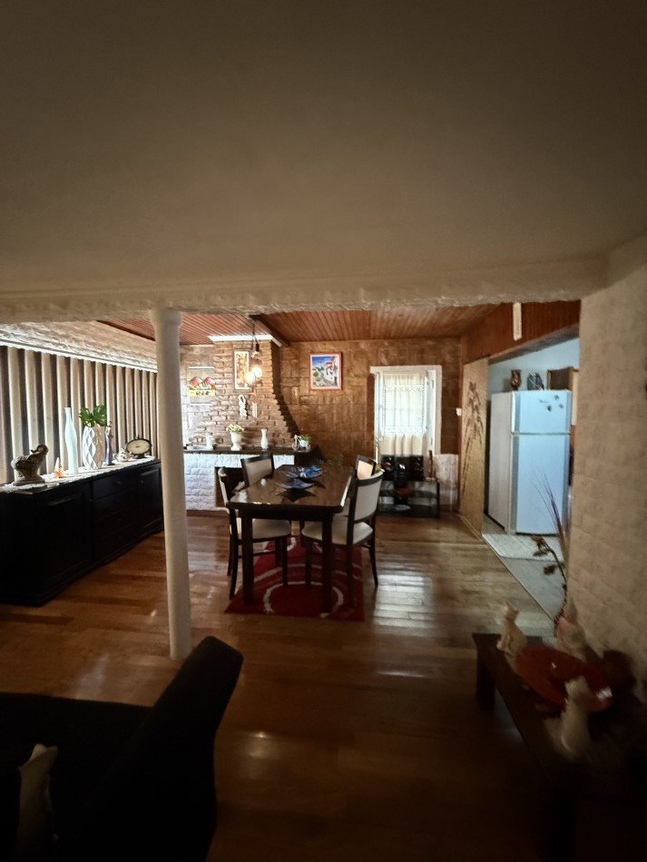 CASA CON GRAN PARQUIZADO ZONA SUR SANTO TOME 