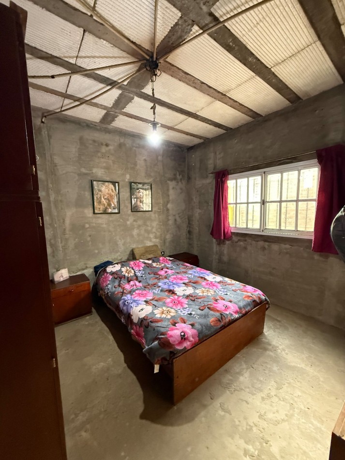 CASA CON FONDO DE COMERCIO DESPENSA