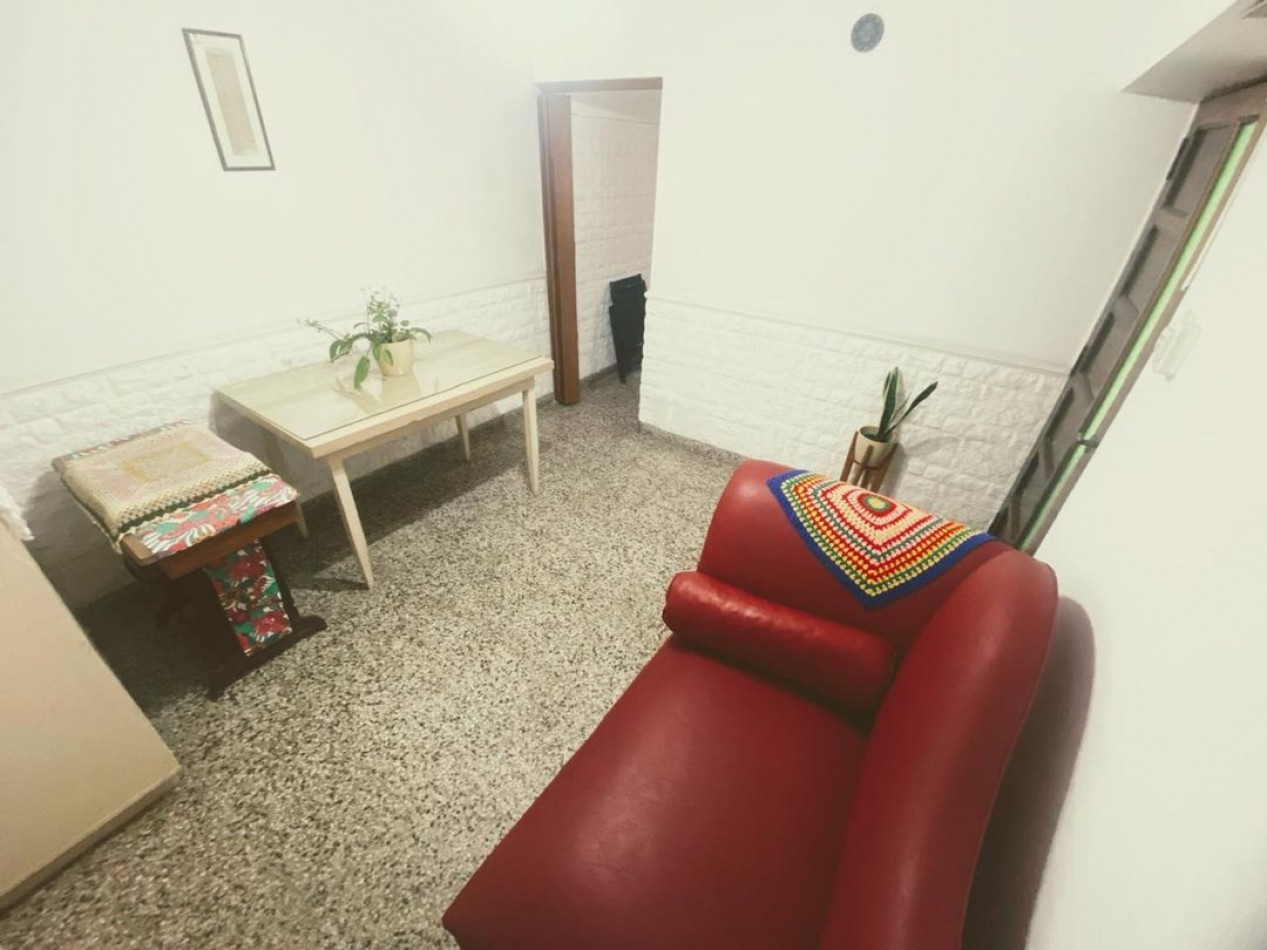 CASA APTA CREDITO A METROS DE CANDIOTI 