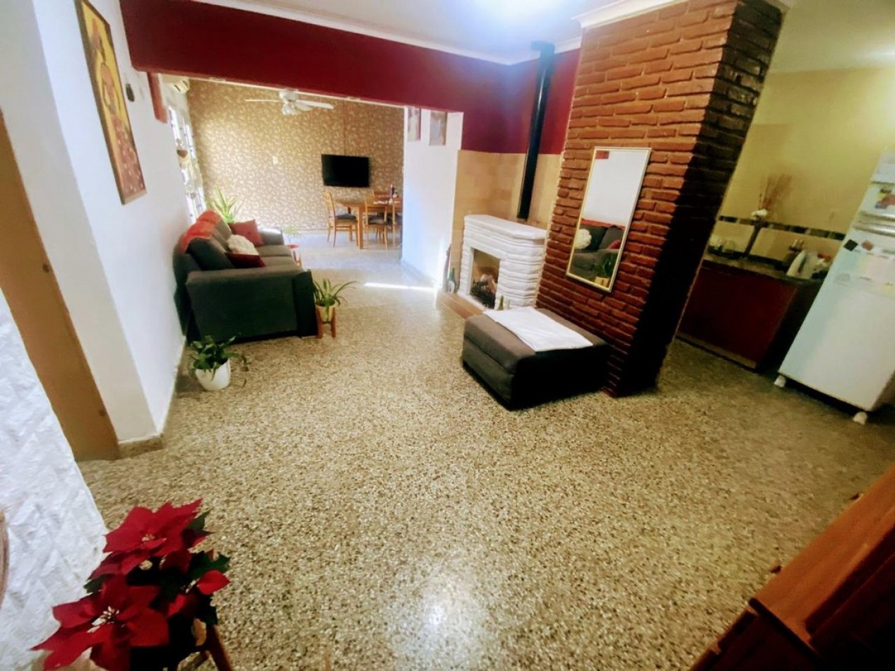 CASA APTA CREDITO A METROS DE CANDIOTI 