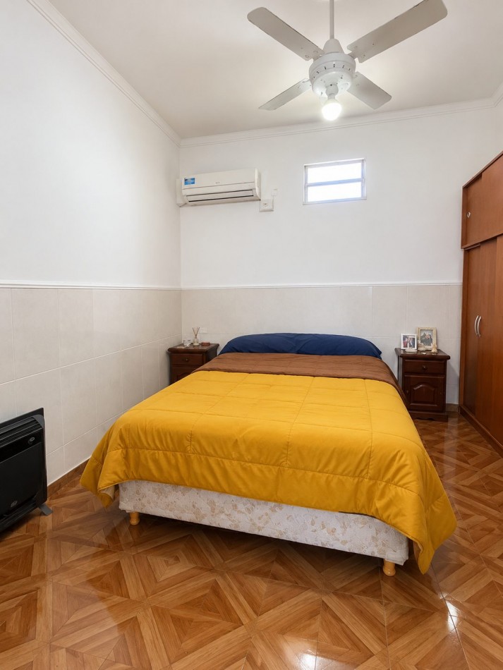 venta de PH tres departamentos ideal para renta 