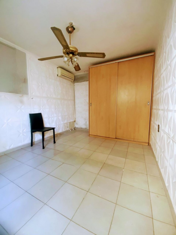 venta de PH tres departamentos ideal para renta 