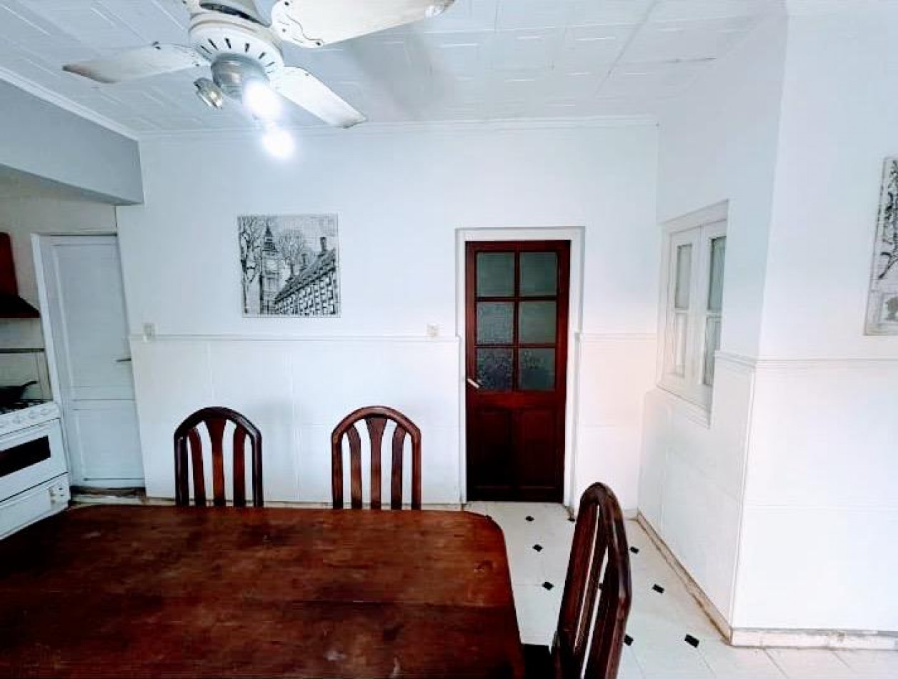 venta de PH tres departamentos ideal para renta 