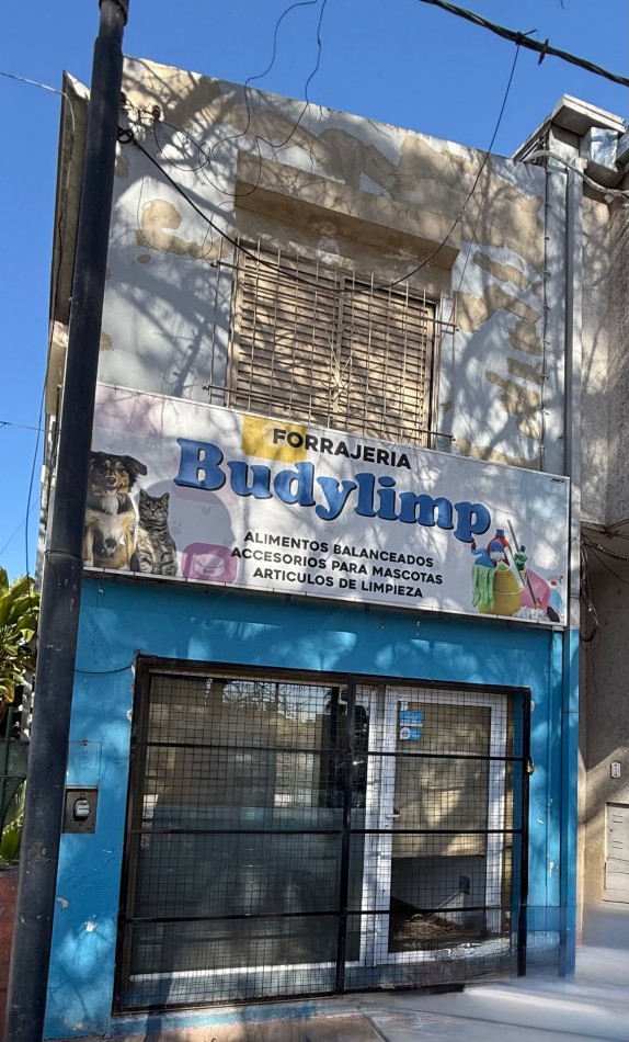 ALQUILER LOCAL CON DEPOSITO Y SECTOR COCINA