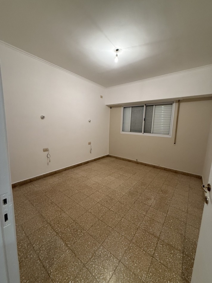 ALQUILER CASA CENTRICA 3 DORMITORIOS