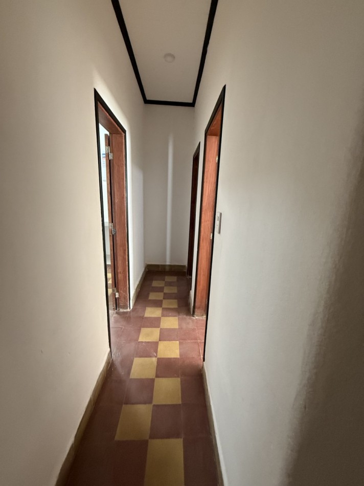 ALQUILER DPTO PLANTA BAJA A PASOS DE AV 7 DE MARZO