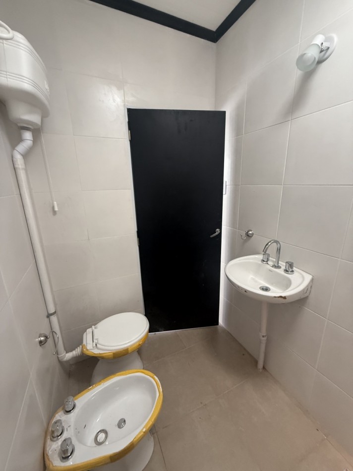 ALQUILER DPTO INTERNO 1 DORMITORIO A PASOS DE AV 7 DE MARZO