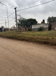 TERRENO EN ESQUINA ZONA FABRICA NESTLE-PURINA - SANTO TOME