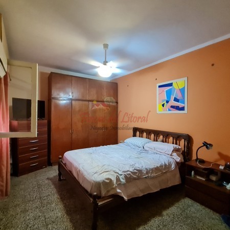 VENTA CASA INTERNA EN BARRIO CANDIOTI SUR