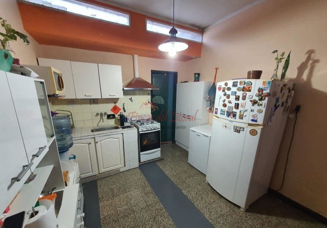 VENTA CASA INTERNA EN BARRIO CANDIOTI SUR