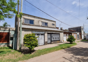 VENTA CASA 2 PLANTAS ZONA ESCUELA SECUNDARIA 340